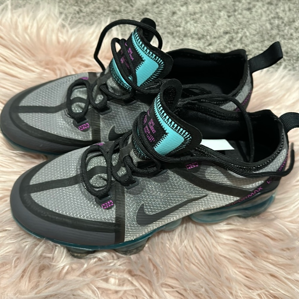 Nike Youth Vapor Max